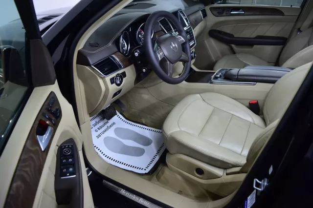 Mercedes-Benz GL-Класс 2016