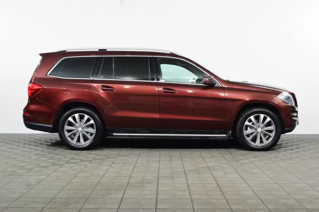 Mercedes-Benz GL-Класс 2016