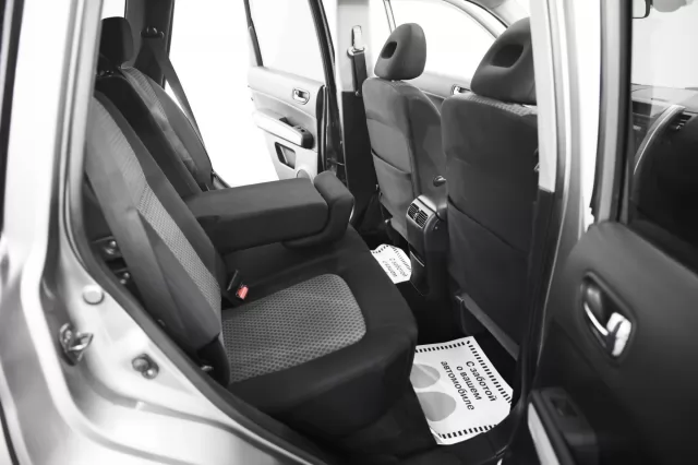 Nissan X-Trail 2010