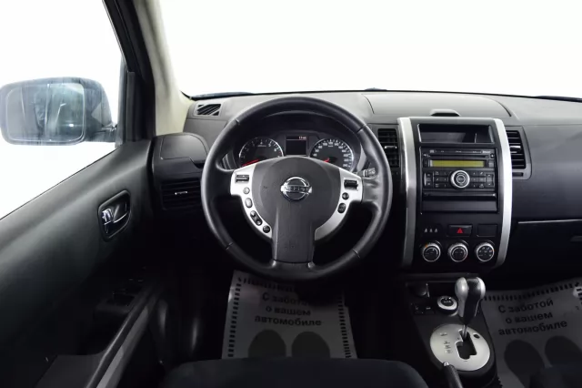 Nissan X-Trail 2015