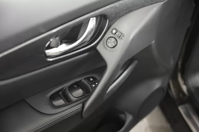 Nissan X-Trail 2015