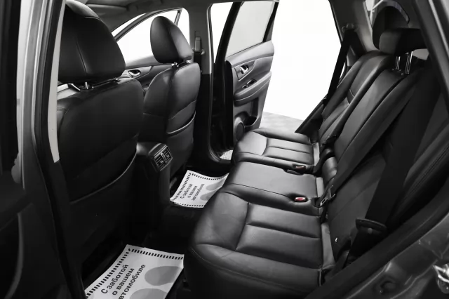 Nissan X-Trail 2016