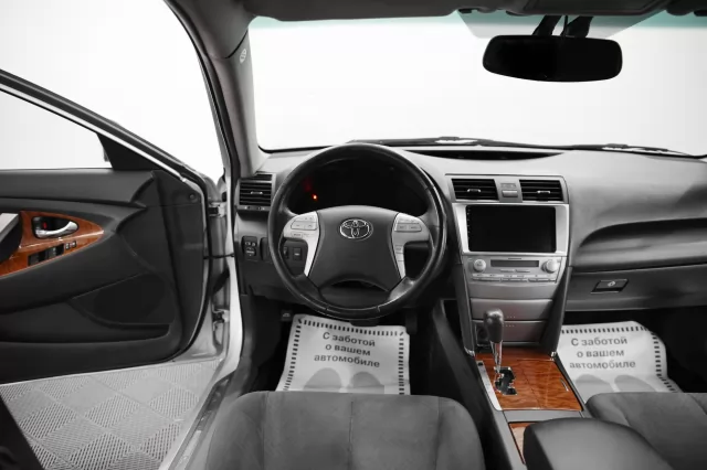 Toyota Camry 2007