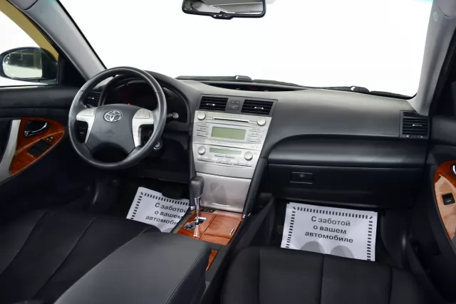 Toyota Camry 2011