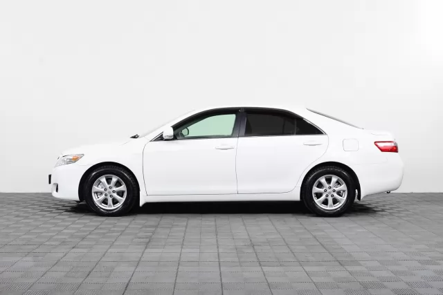 Toyota Camry 2011