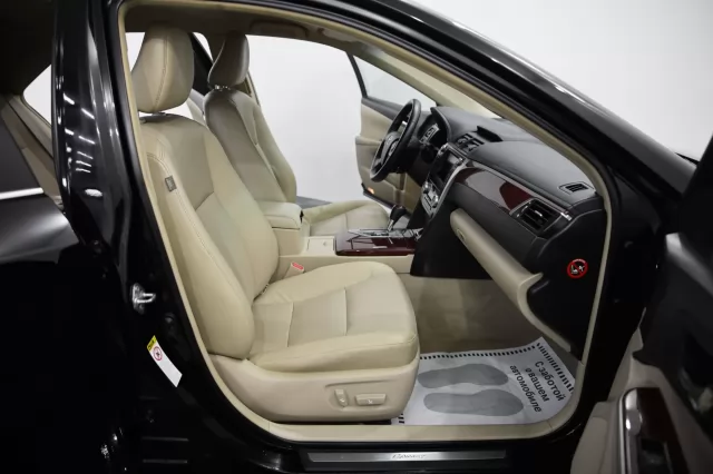 Toyota Camry 2013