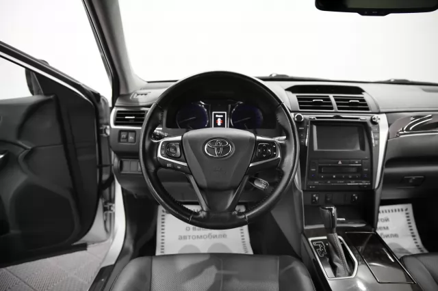 Toyota Camry 2018