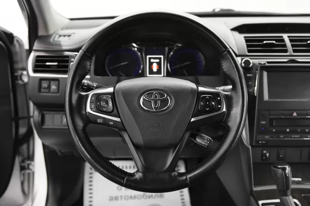 Toyota Camry 2018