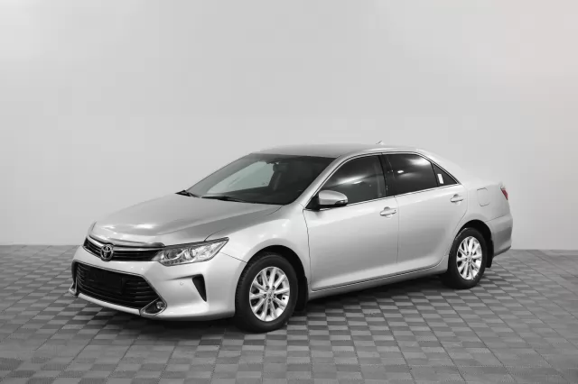 Toyota Camry 2018