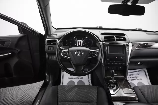 Toyota Camry 2017