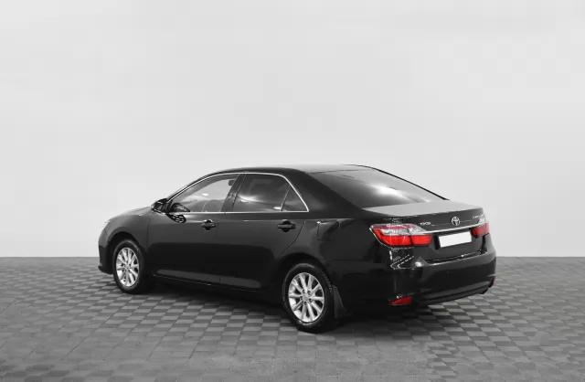 Toyota Camry 2017