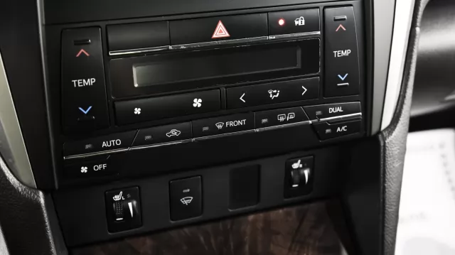Toyota Camry 2014