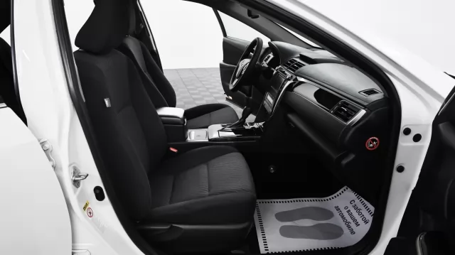 Toyota Camry 2014