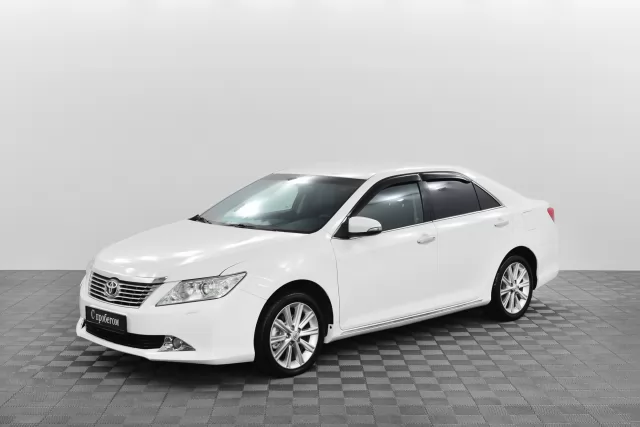 Toyota Camry 2017