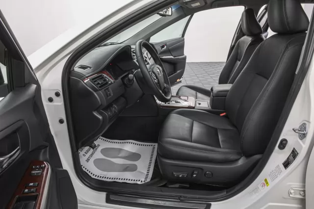 Toyota Camry 2017