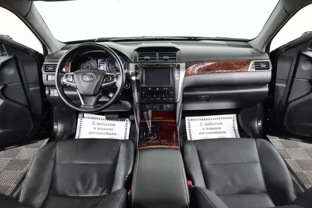 Toyota Camry 2016