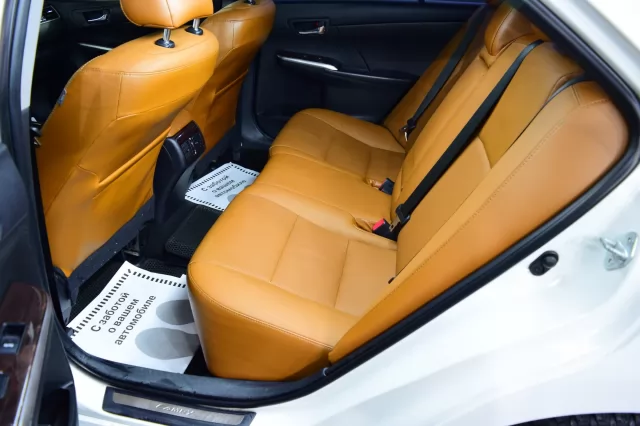 Toyota Camry 2016