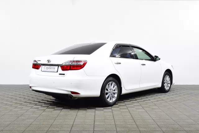 Toyota Camry 2016