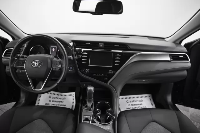 Toyota Camry 2018
