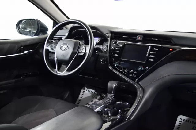 Toyota Camry 2020