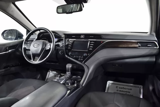 Toyota Camry 2020