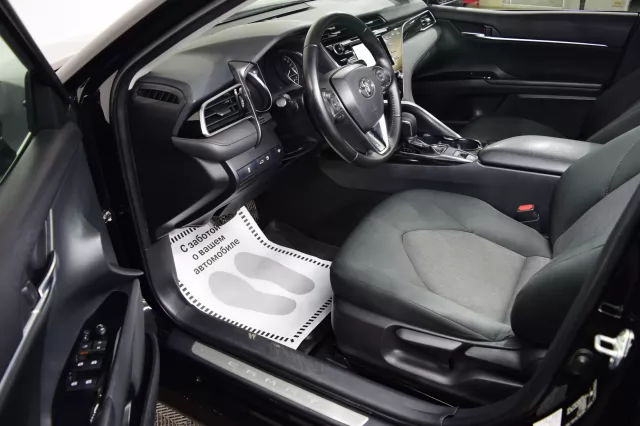 Toyota Camry 2020