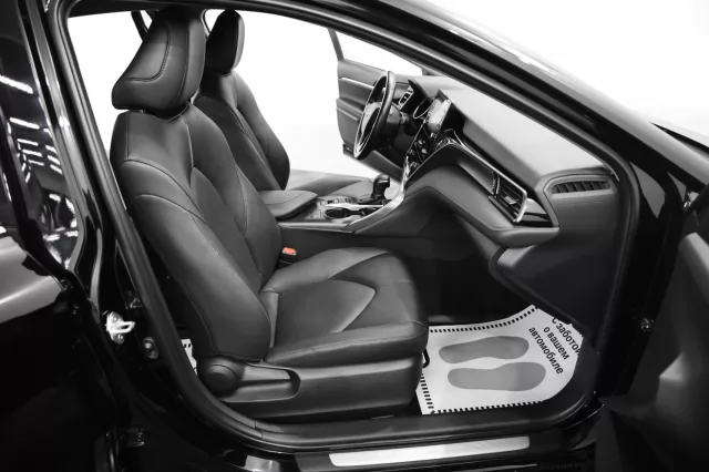 Toyota Camry 2020