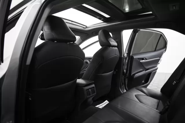 Toyota Camry 2020