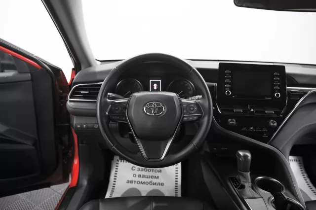 Toyota Camry 2020