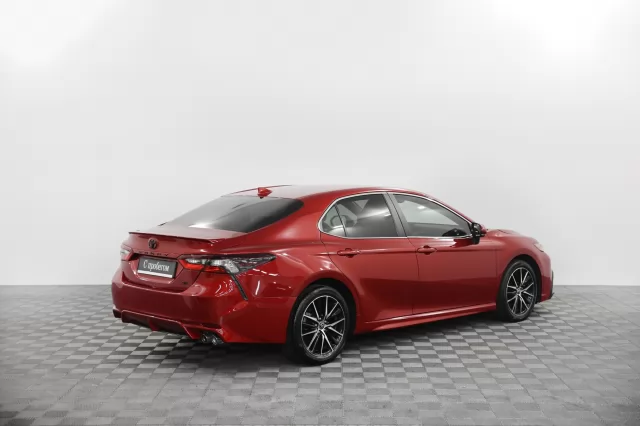 Toyota Camry 2020