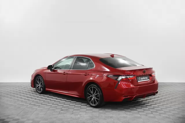 Toyota Camry 2020