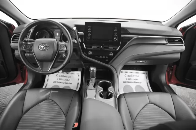 Toyota Camry 2020