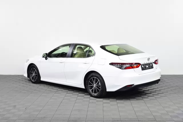 Toyota Camry 2020