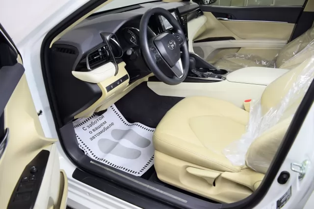 Toyota Camry 2020
