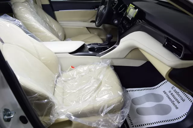 Toyota Camry 2020