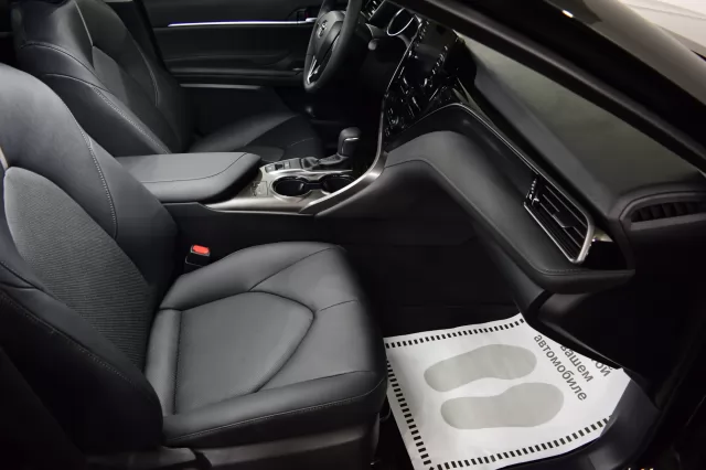 Toyota Camry 2020