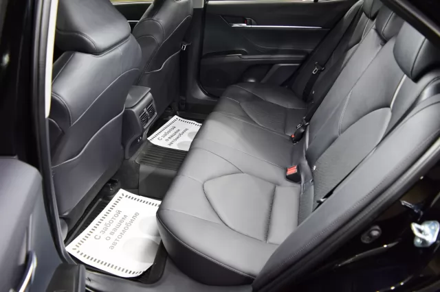 Toyota Camry 2020