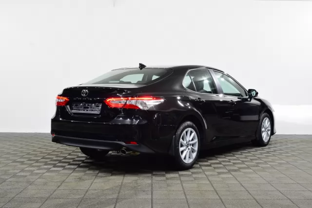 Toyota Camry 2020