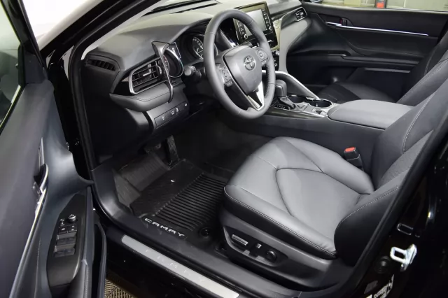Toyota Camry 2020