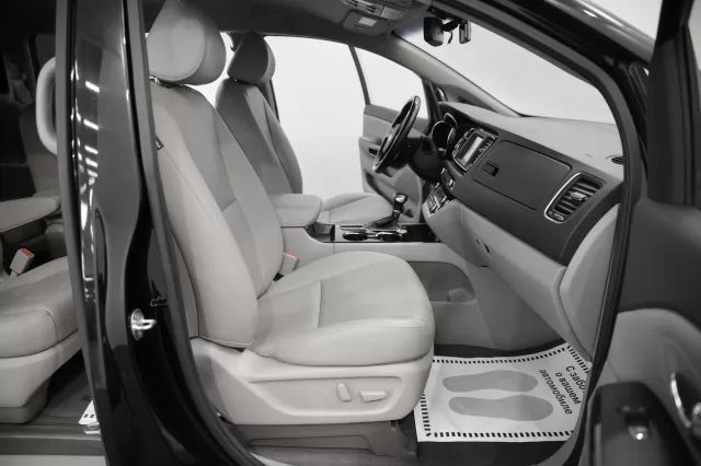 Kia Carnival 2020