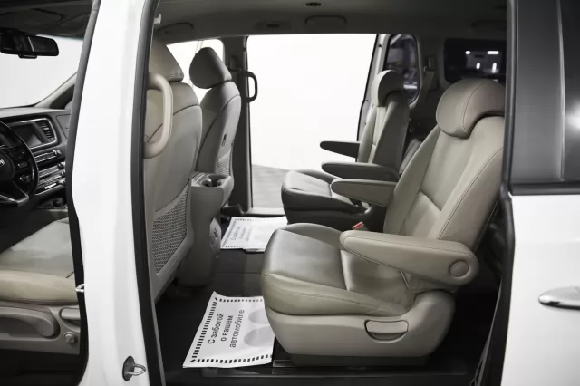 Kia Carnival 2019