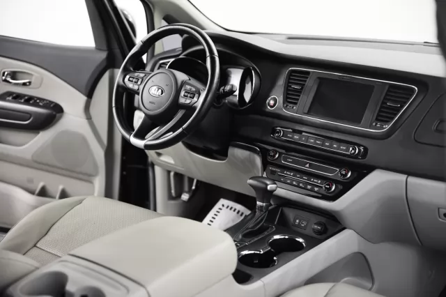 Kia Carnival 2019