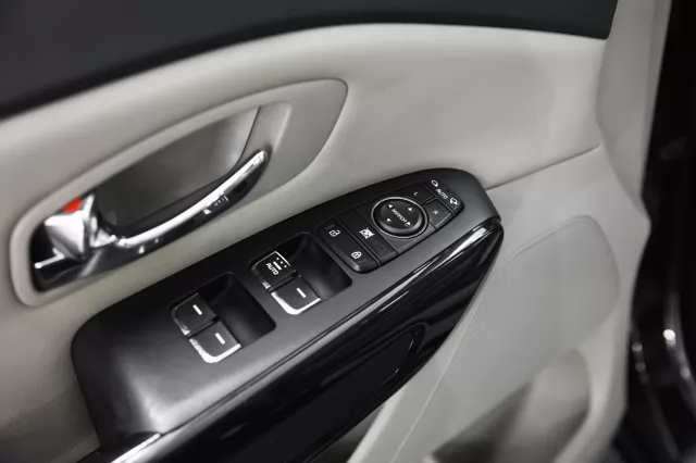 Kia Carnival 2014