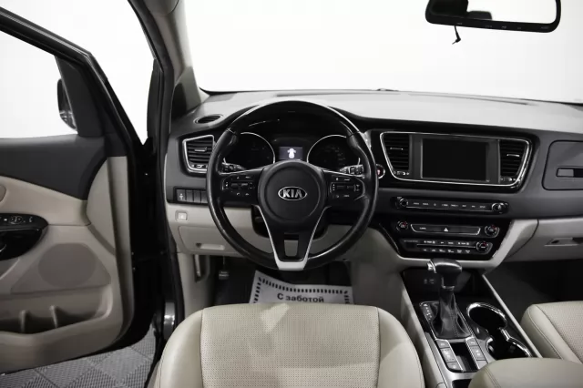 Kia Carnival 2014