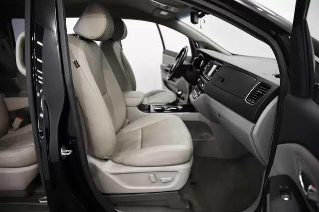Kia Carnival 2014