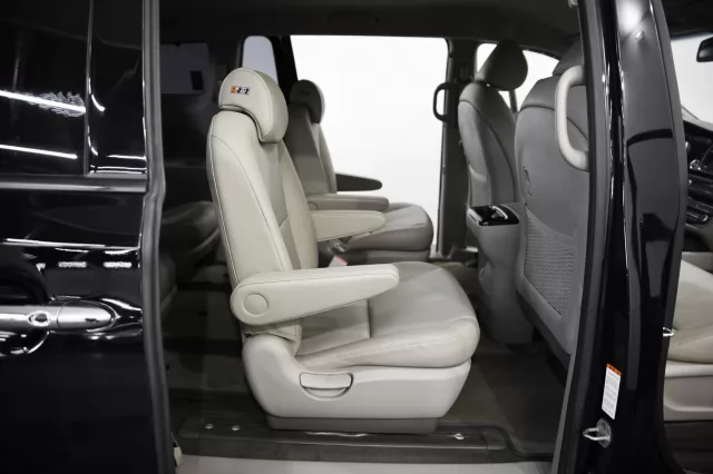 Kia Carnival 2014