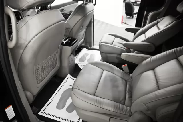 Kia Carnival 2016