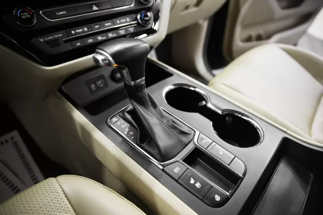 Kia Carnival 2015