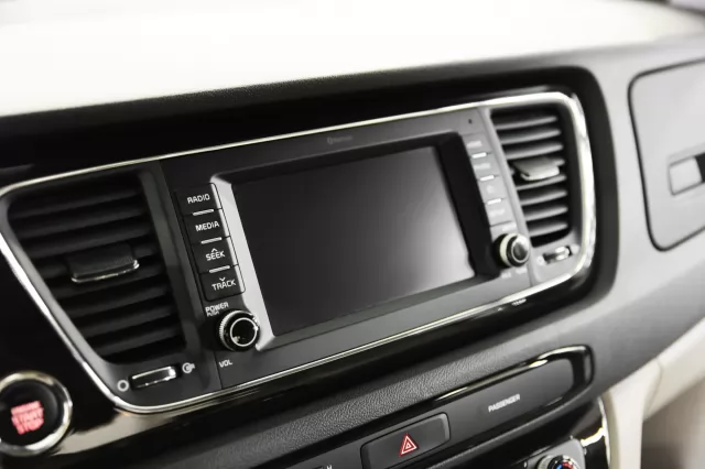 Kia Carnival 2021