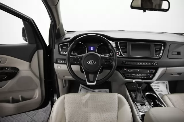 Kia Carnival 2016